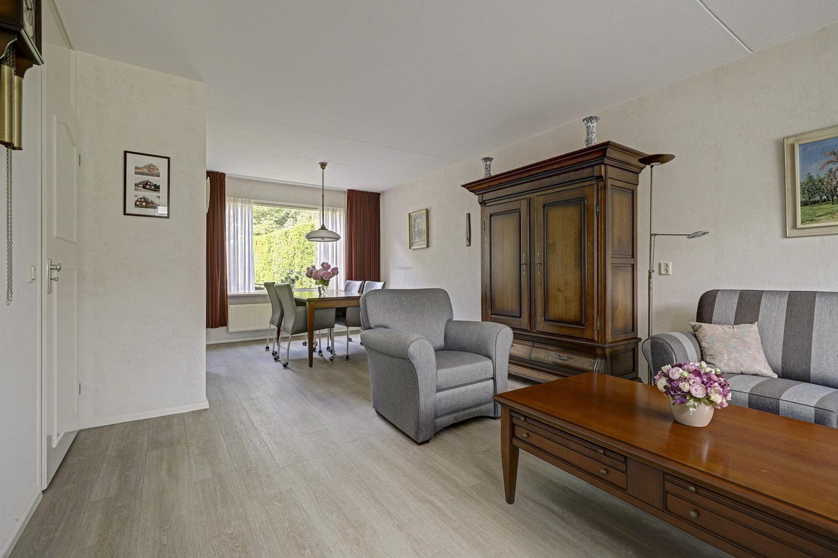 Twee-onder-één-kap te koop: Cranendonckstraat 1, Hedel