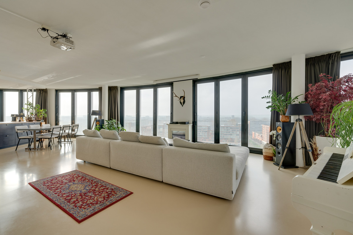 Appartement te huur: Oeverpad 201, Amsterdam