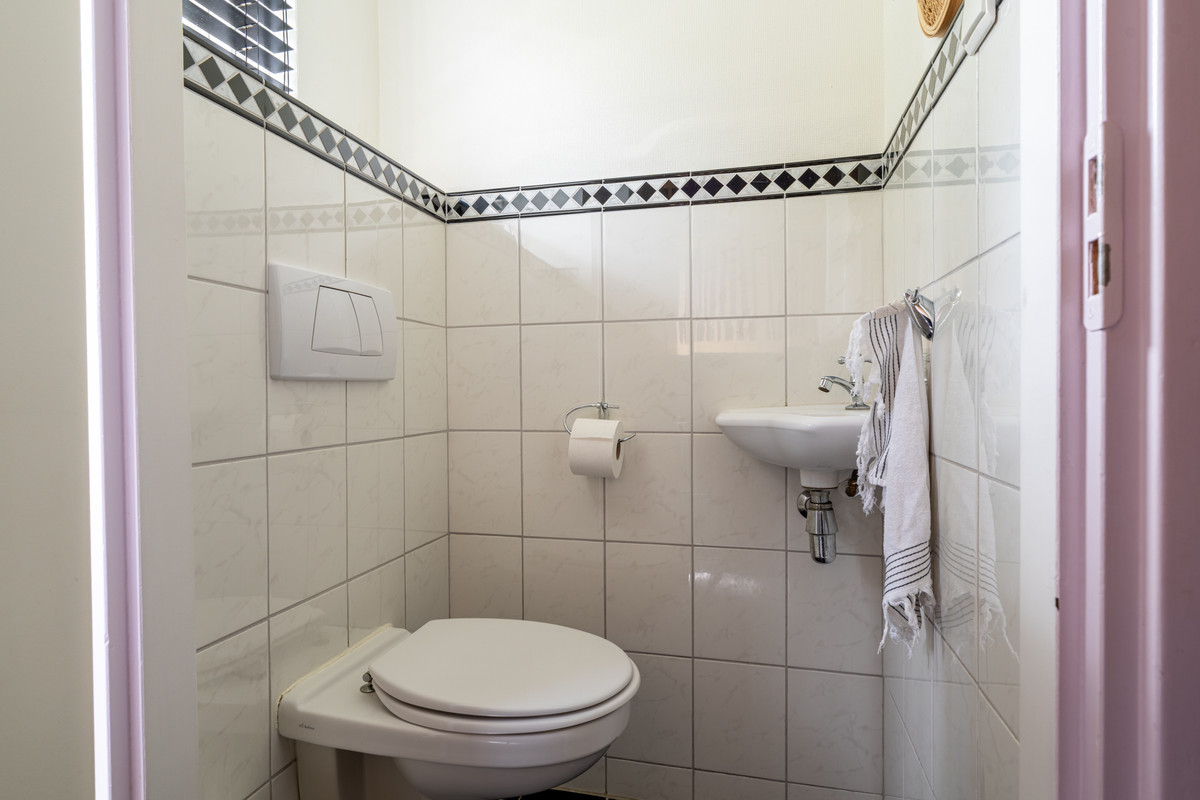 Tussenwoning te koop: Klaproos 64, Werkendam