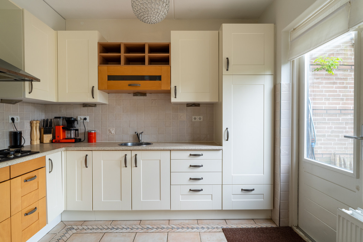 Tussenwoning te koop: Klaproos 64, Werkendam