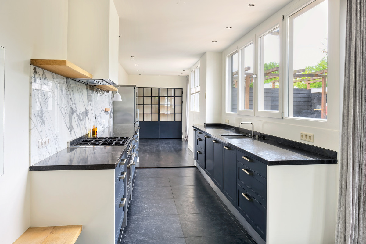 Hoekwoning te koop: Imstenrade 55, Amsterdam