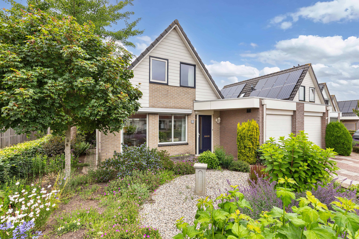 Hoekwoning te koop: Mastenbroek 26, Emmeloord