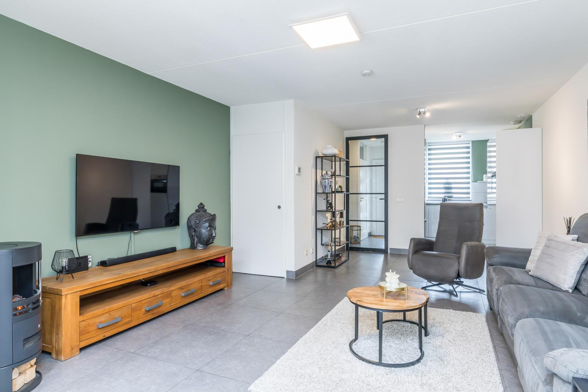 Tussenwoning te koop: Varenbeukerweg 5A, Heerlen