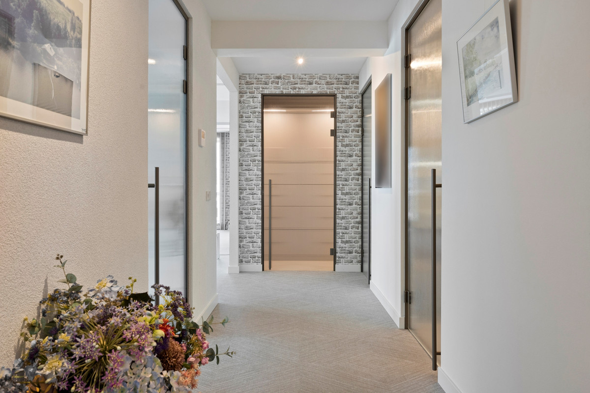 Appartement te koop: Deltaplein 339, 'S-Gravenhage