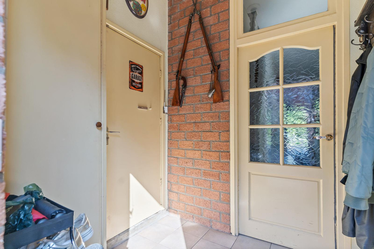 Tussenwoning te koop: Christiaan de Wetstraat 7, Dordrecht