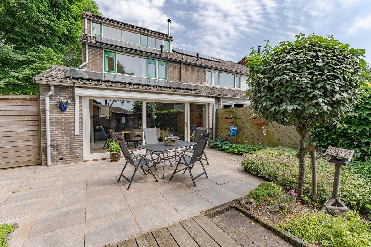 Hoekwoning te koop: Klaverveld 1, Waddinxveen