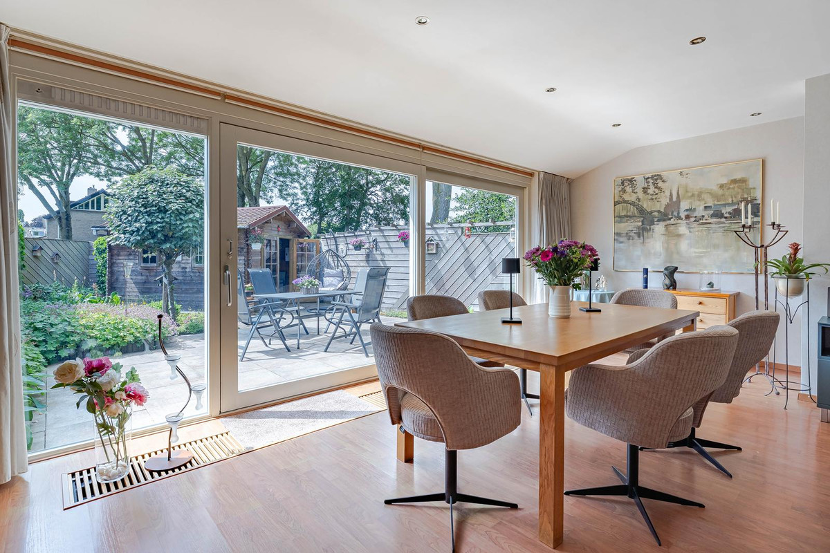Hoekwoning te koop: Klaverveld 1, Waddinxveen