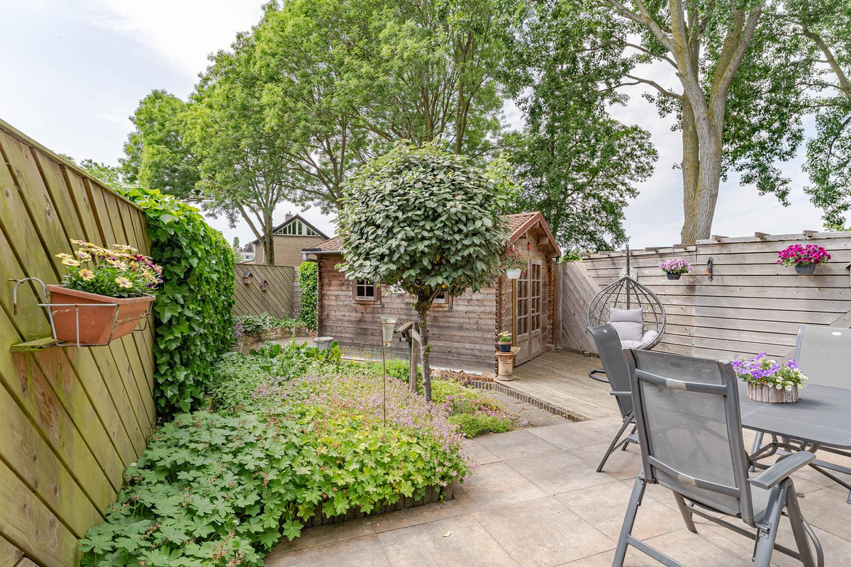 Hoekwoning te koop: Klaverveld 1, Waddinxveen