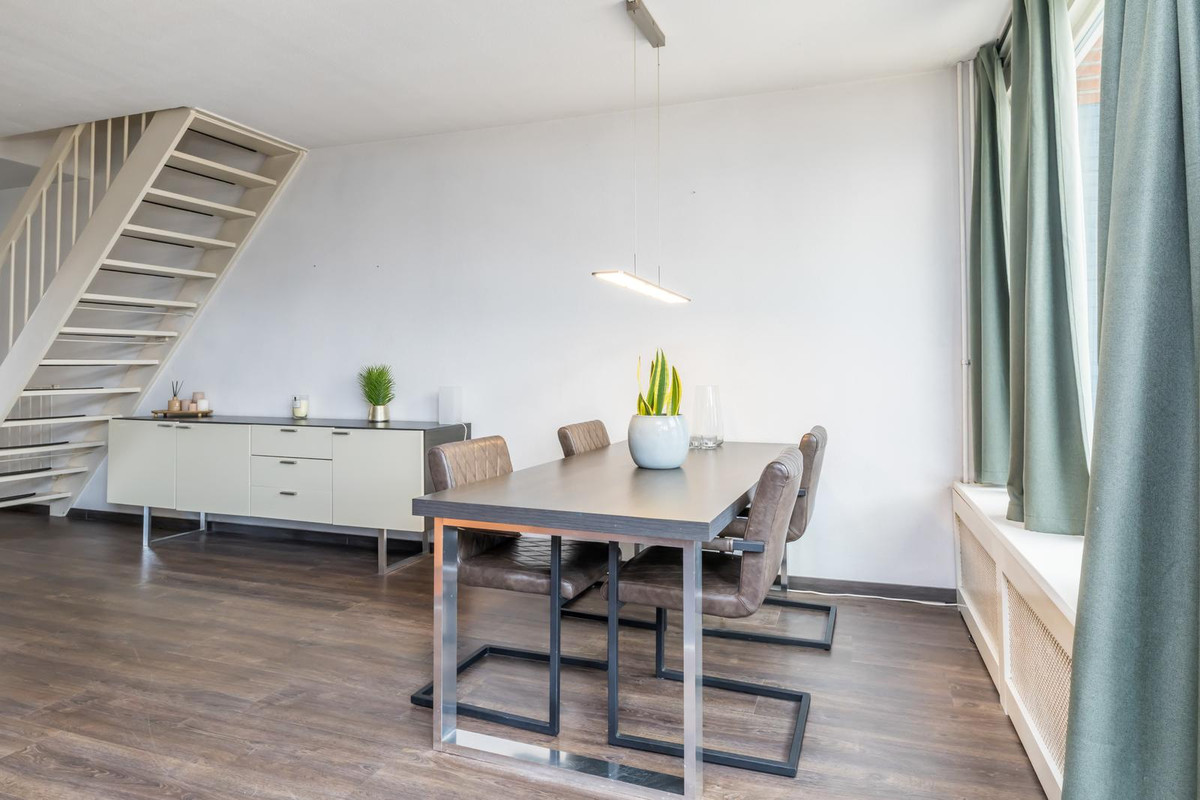 Tussenwoning te koop: Hubertusstraat 19, Hoensbroek