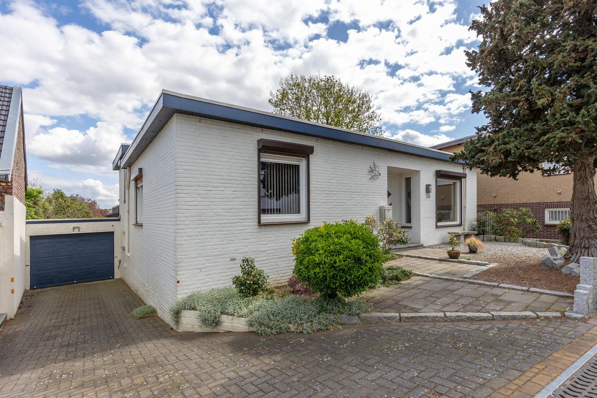Hoekwoning te koop: Dijk 26, Grevenbicht