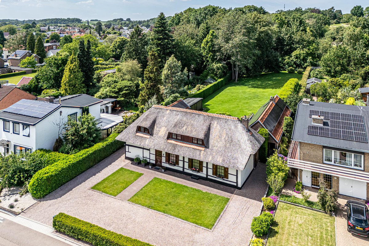 Vrijstaande woning te koop: Douvenderweg 19, Oirsbeek