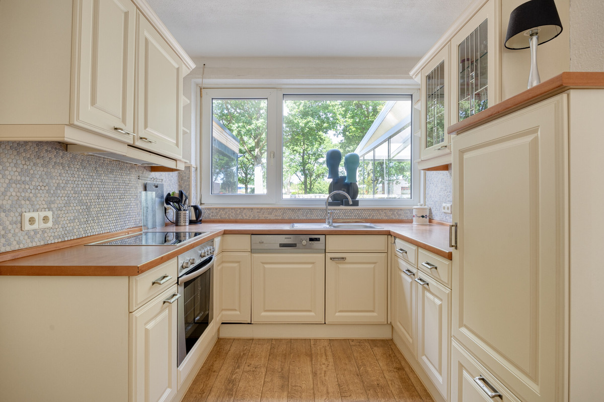 Tussenwoning te koop: Tulpstraat 30, Winschoten