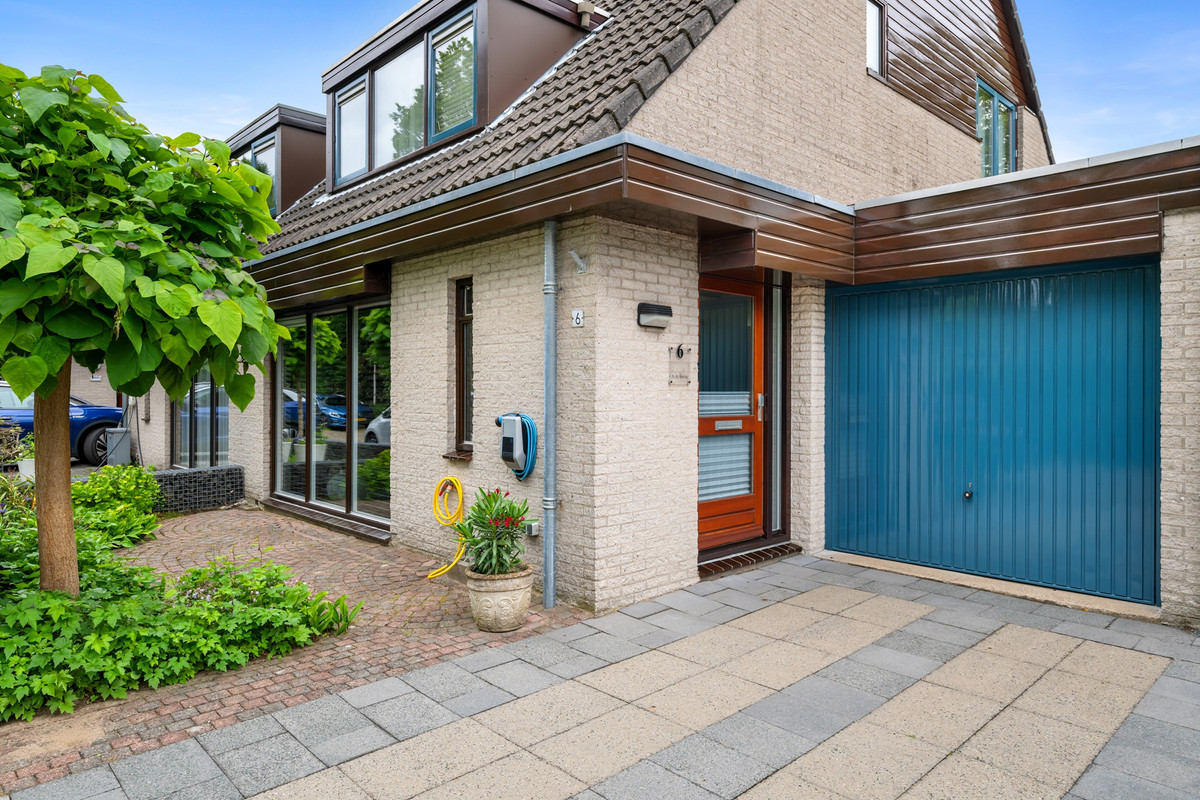 Tussenwoning te koop: Zwaluwendaal 6, Nieuwerkerk A/D Ijssel