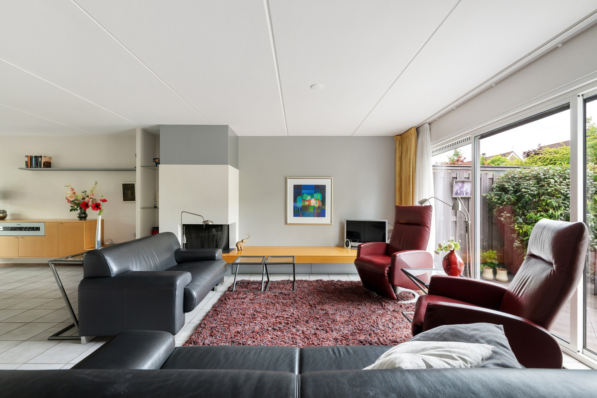 Tussenwoning te koop: Zwaluwendaal 6, Nieuwerkerk A/D Ijssel