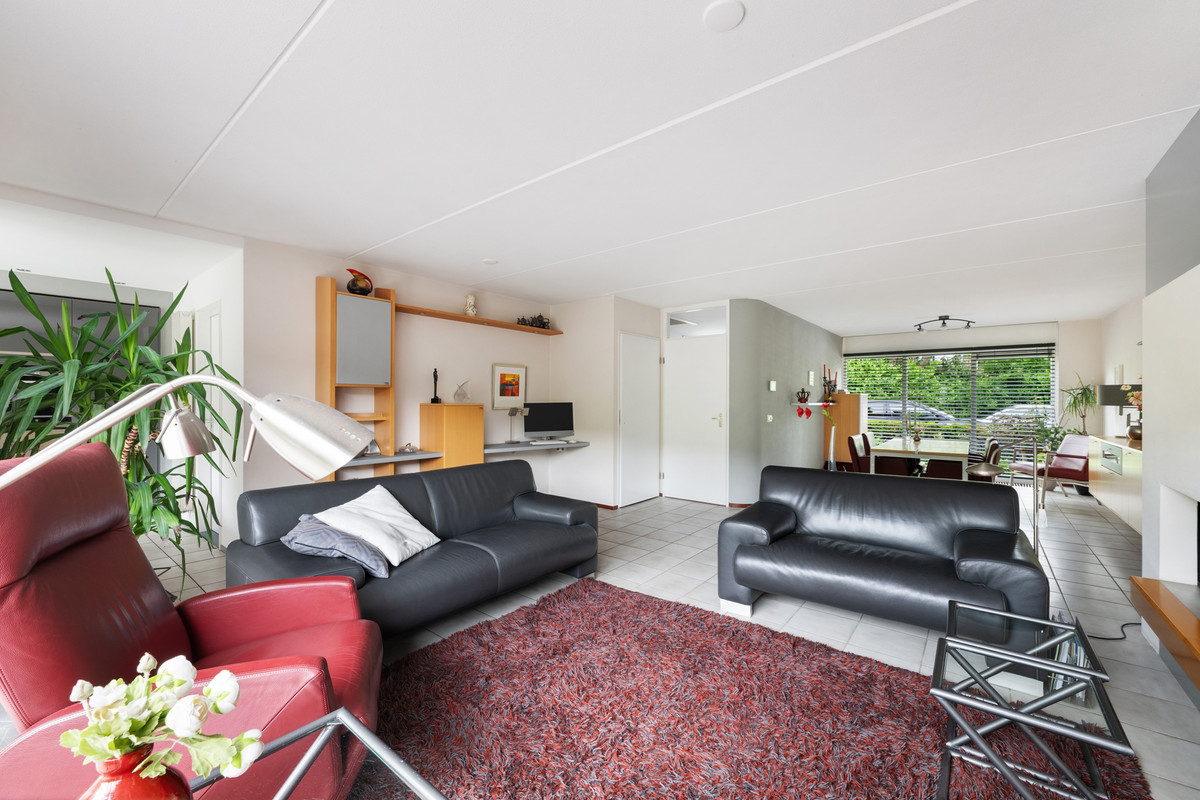 Tussenwoning te koop: Zwaluwendaal 6, Nieuwerkerk A/D Ijssel