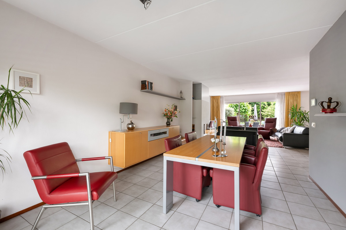 Tussenwoning te koop: Zwaluwendaal 6, Nieuwerkerk A/D Ijssel