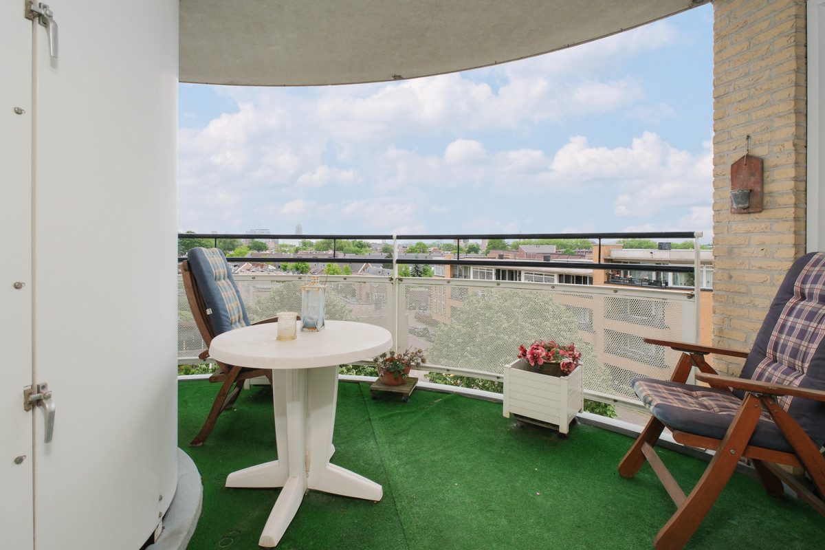 Appartement te koop: Kleine Houtstraat 39, Enschede