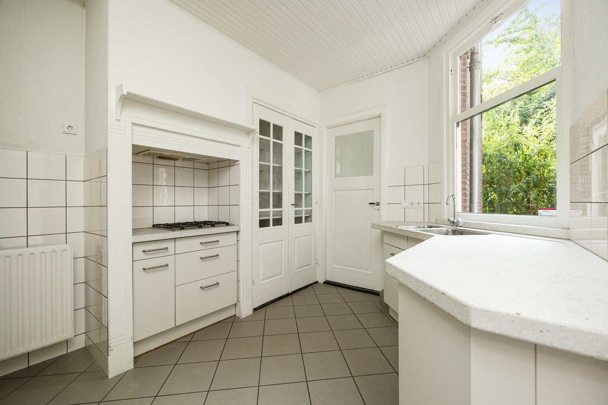 Tussenwoning te koop: Tivolistraat 18, Tilburg