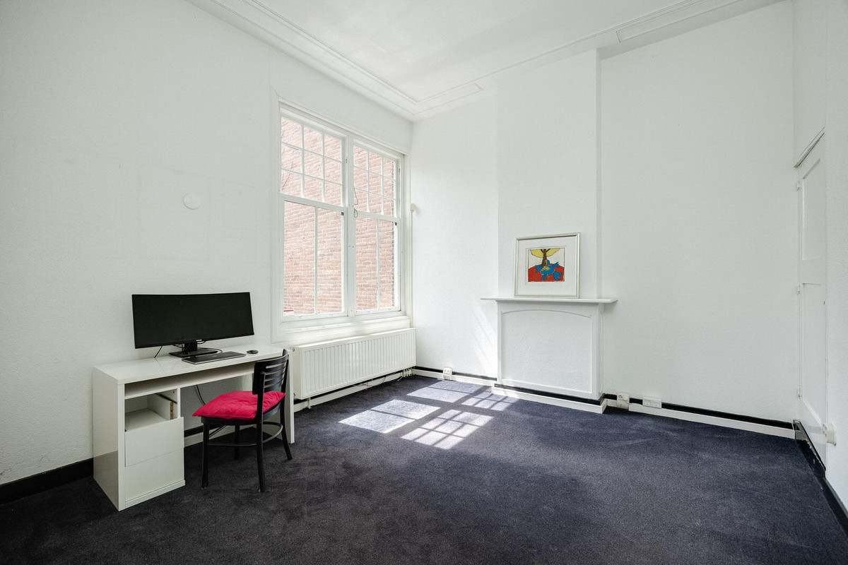 Tussenwoning te koop: Tivolistraat 18, Tilburg