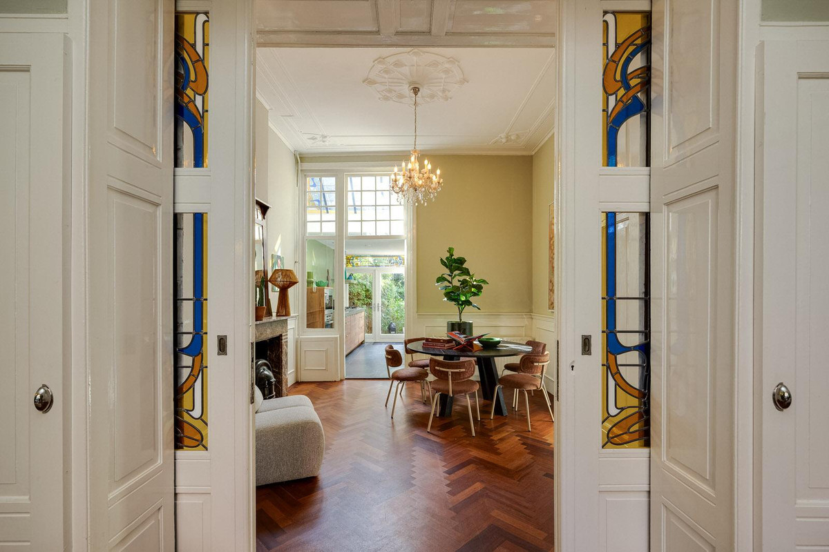 Tussenwoning te koop: Tivolistraat 16, Tilburg