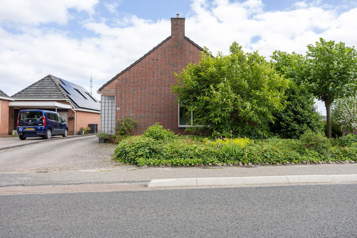 Vrijstaande woning te koop: Hoofdweg 65, Siddeburen