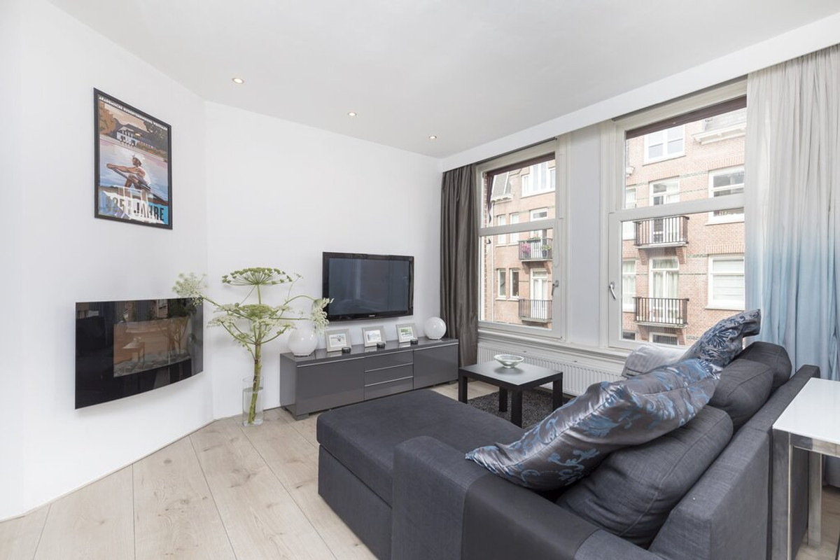Studio te huur: Zeilstraat 53-2, Amsterdam