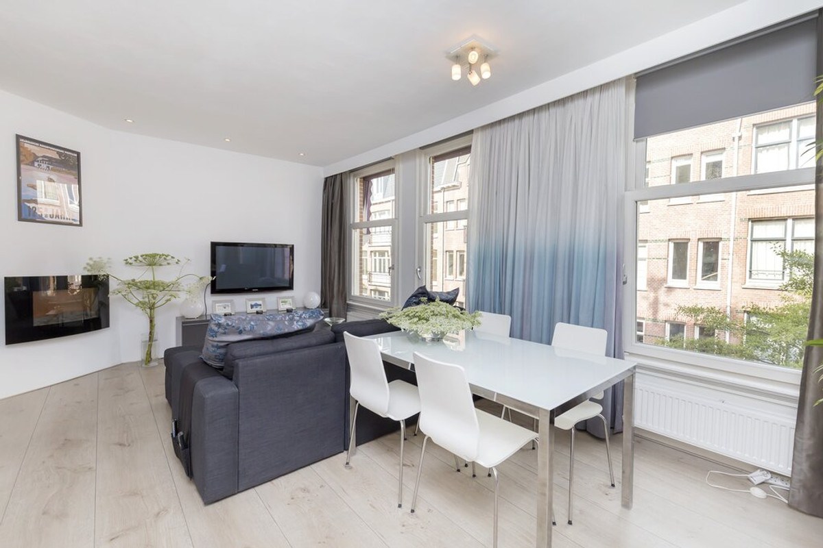 Studio te huur: Zeilstraat 53-2, Amsterdam