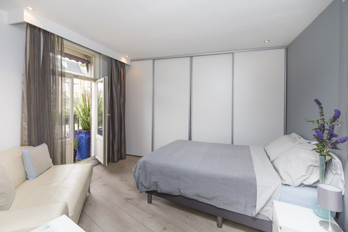 Studio te huur: Zeilstraat 53-2, Amsterdam