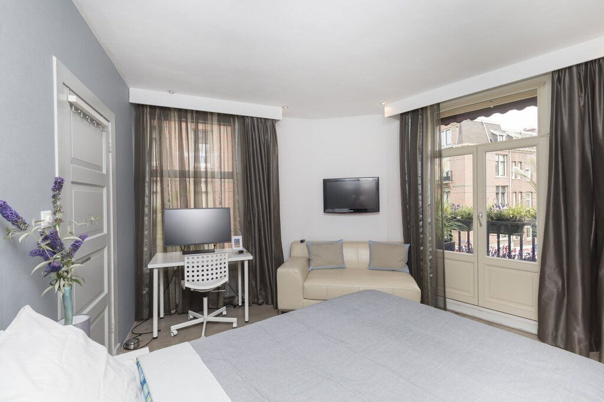 Studio te huur: Zeilstraat 53-2, Amsterdam