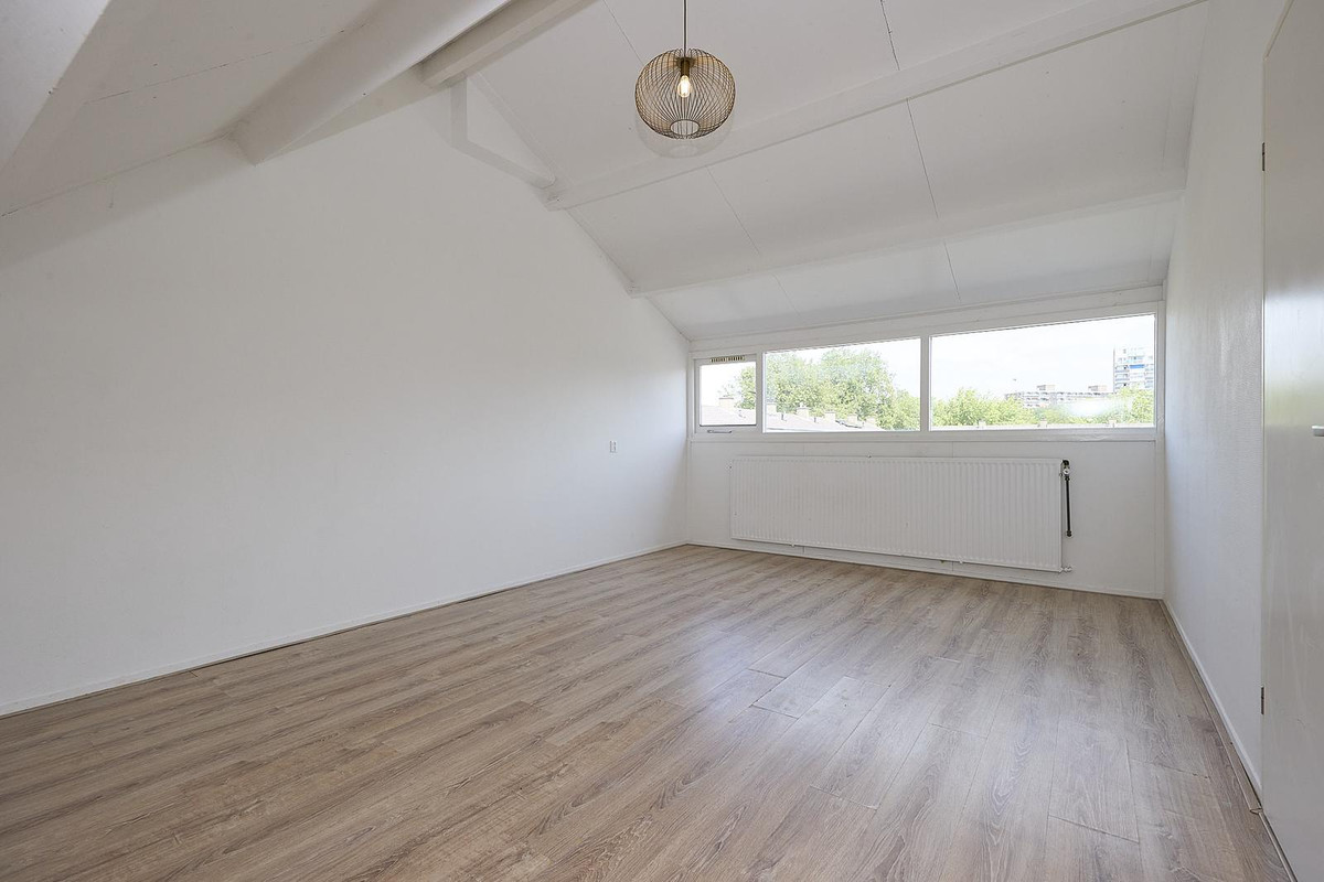 Tussenwoning te koop: Celsiusstraat 20, Terneuzen