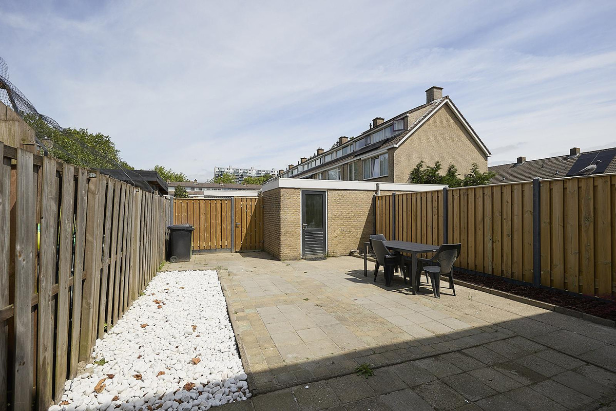 Tussenwoning te koop: Celsiusstraat 20, Terneuzen