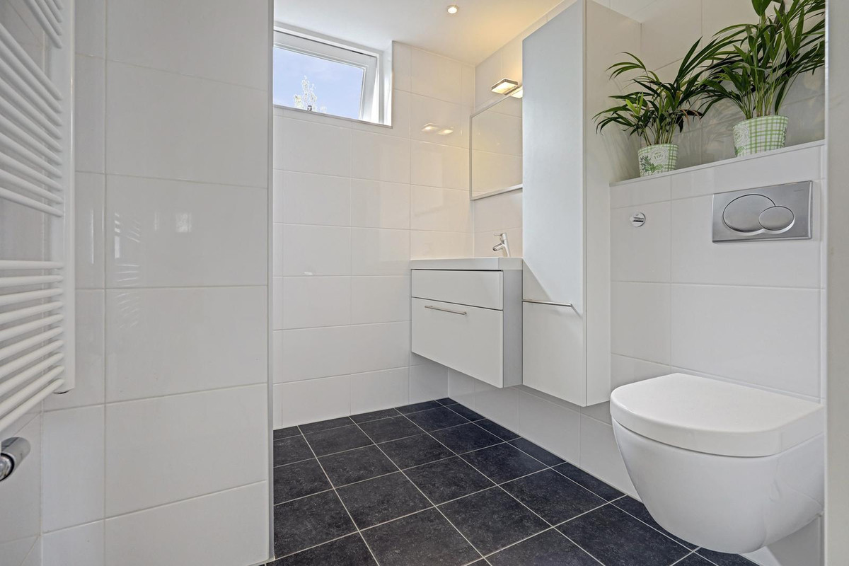 Hoekwoning te koop: Zuider Kerkedijk 337, Rotterdam