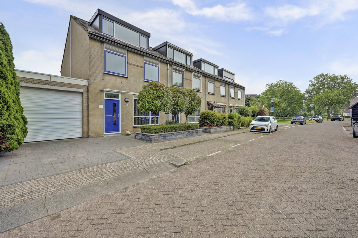 Hoekwoning te koop: Zuider Kerkedijk 337, Rotterdam