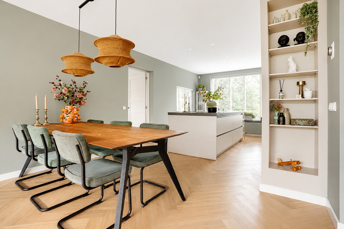 Tussenwoning te koop: Gravin Marialaan 6, Leidschendam