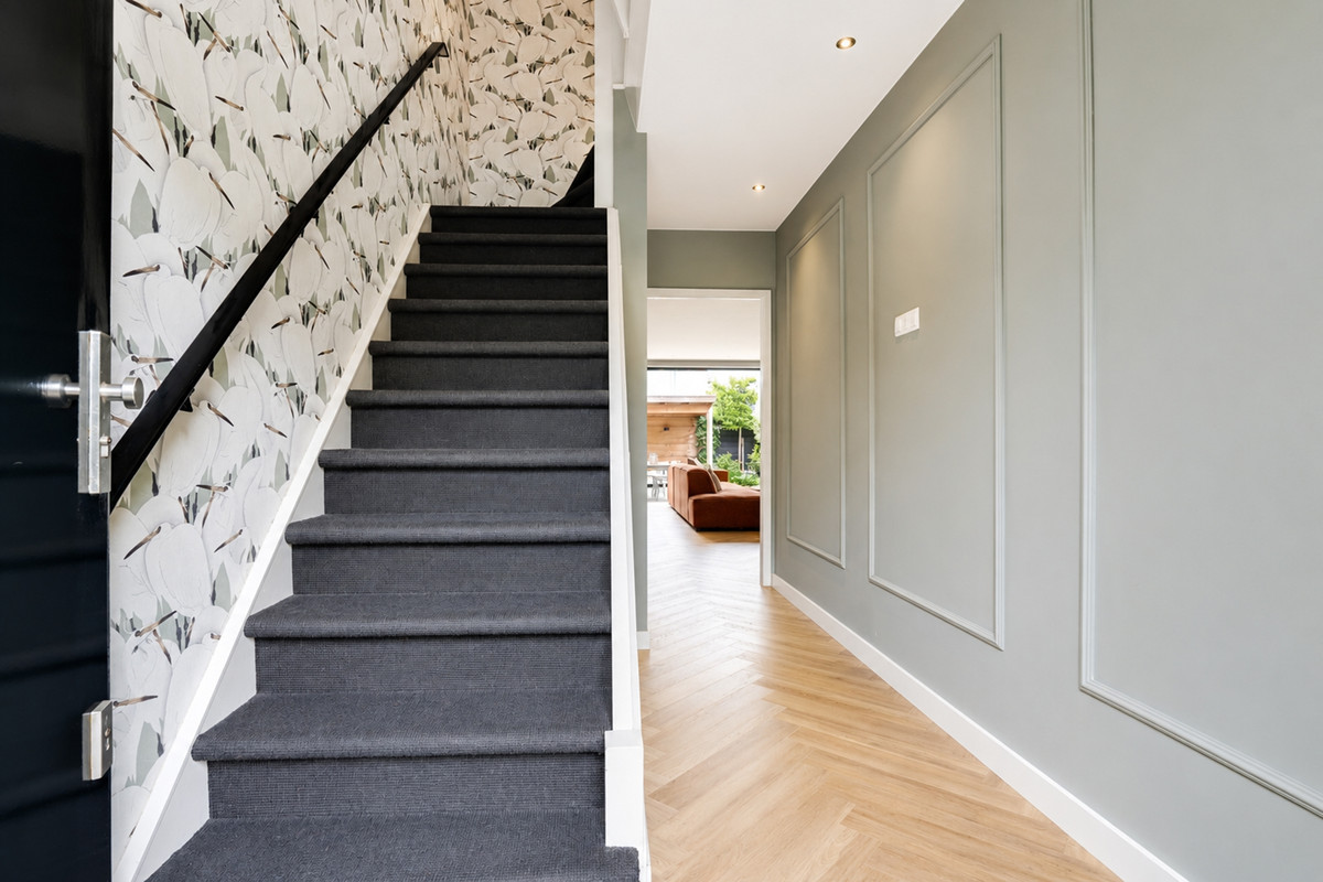 Tussenwoning te koop: Gravin Marialaan 6, Leidschendam