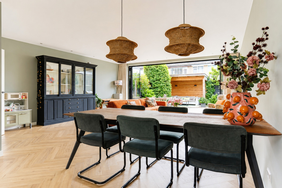 Tussenwoning te koop: Gravin Marialaan 6, Leidschendam