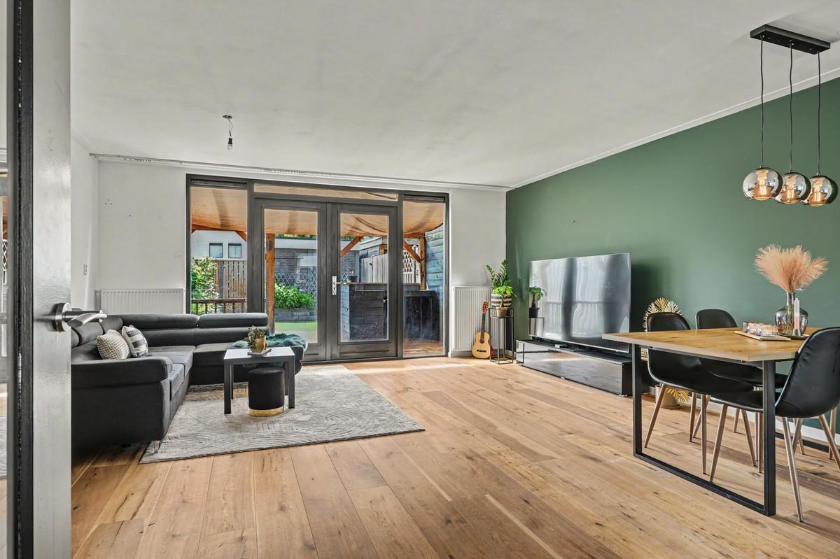 Tussenwoning te koop: Mahatma Gandhistraat 64, Purmerend