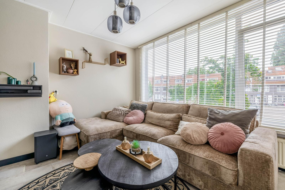 Appartement te koop: Röntgenstraat 28B, Vlaardingen