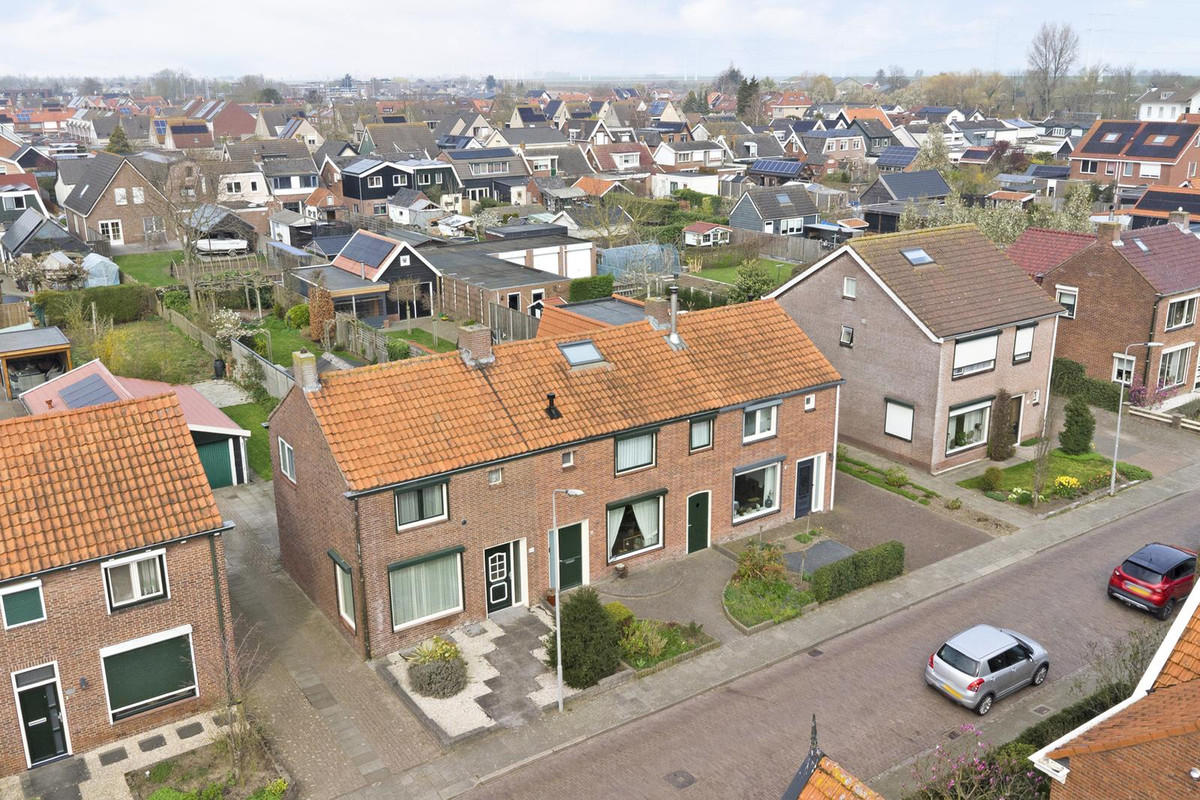 Twee-onder-één-kap te koop: Doelstraat 43, Krabbendijke