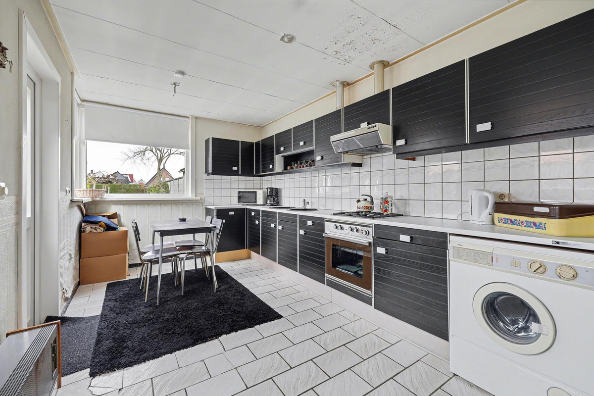 Twee-onder-één-kap te koop: Doelstraat 43, Krabbendijke
