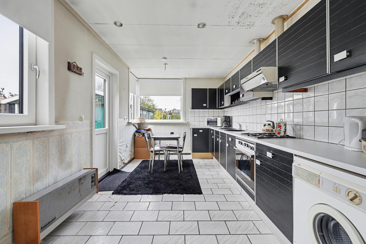 Twee-onder-één-kap te koop: Doelstraat 43, Krabbendijke