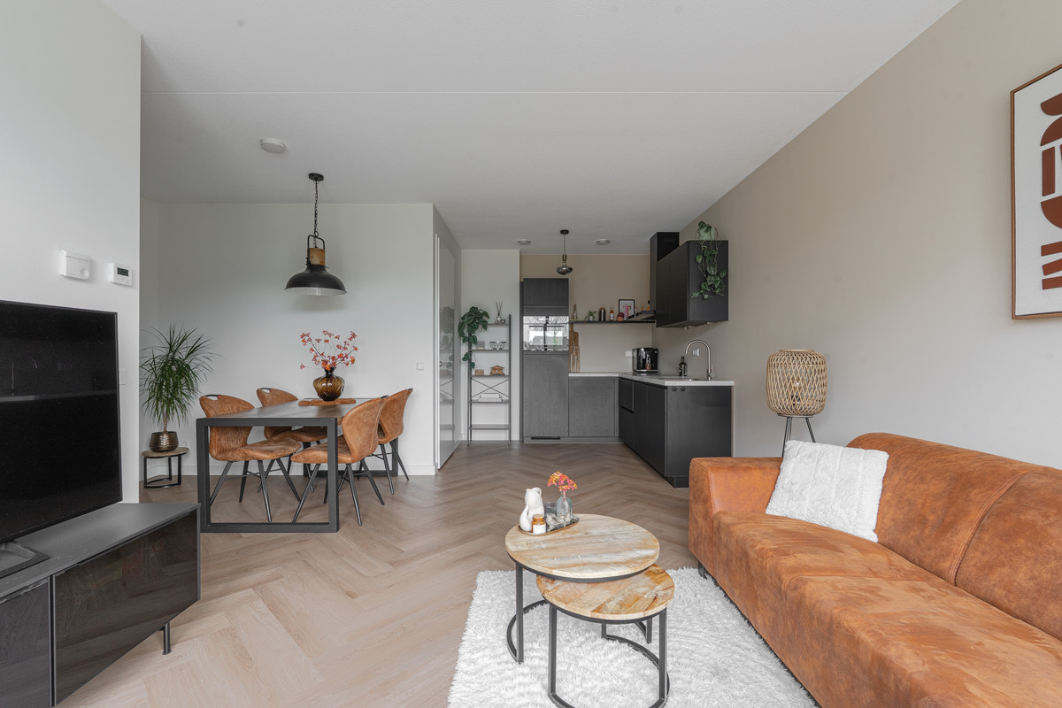 Tussenwoning te koop: Rijshout 18, Doornenburg