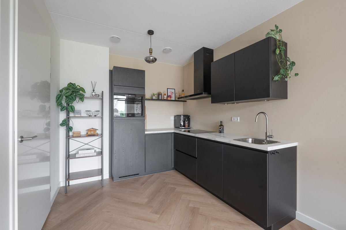 Tussenwoning te koop: Rijshout 18, Doornenburg