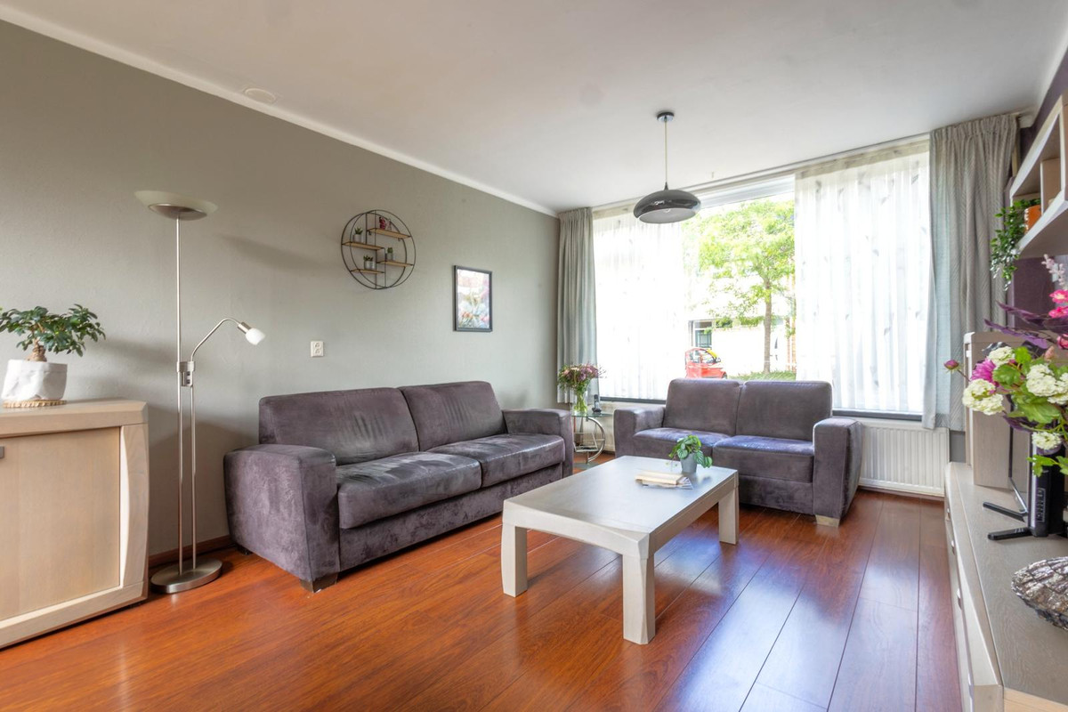 Tussenwoning te koop: Cederstraat 9, Terneuzen