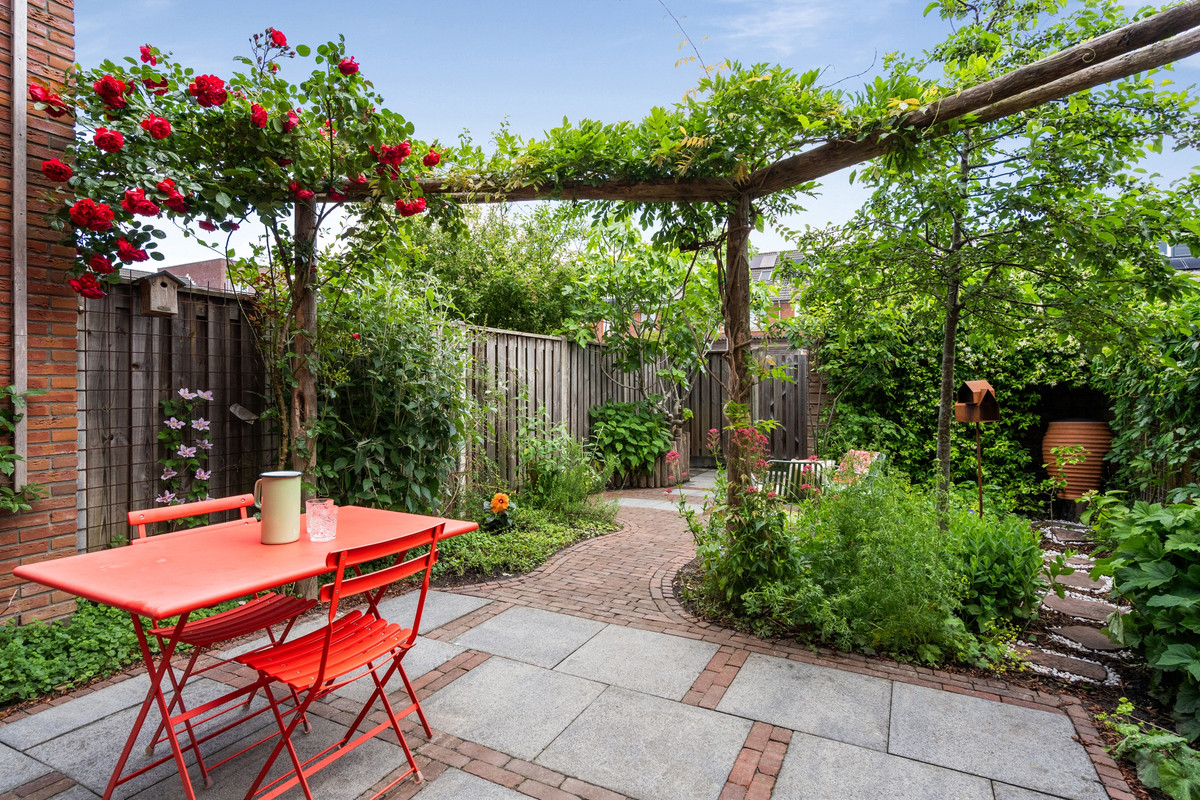 Tussenwoning te koop: Kerrieweg 37, Utrecht