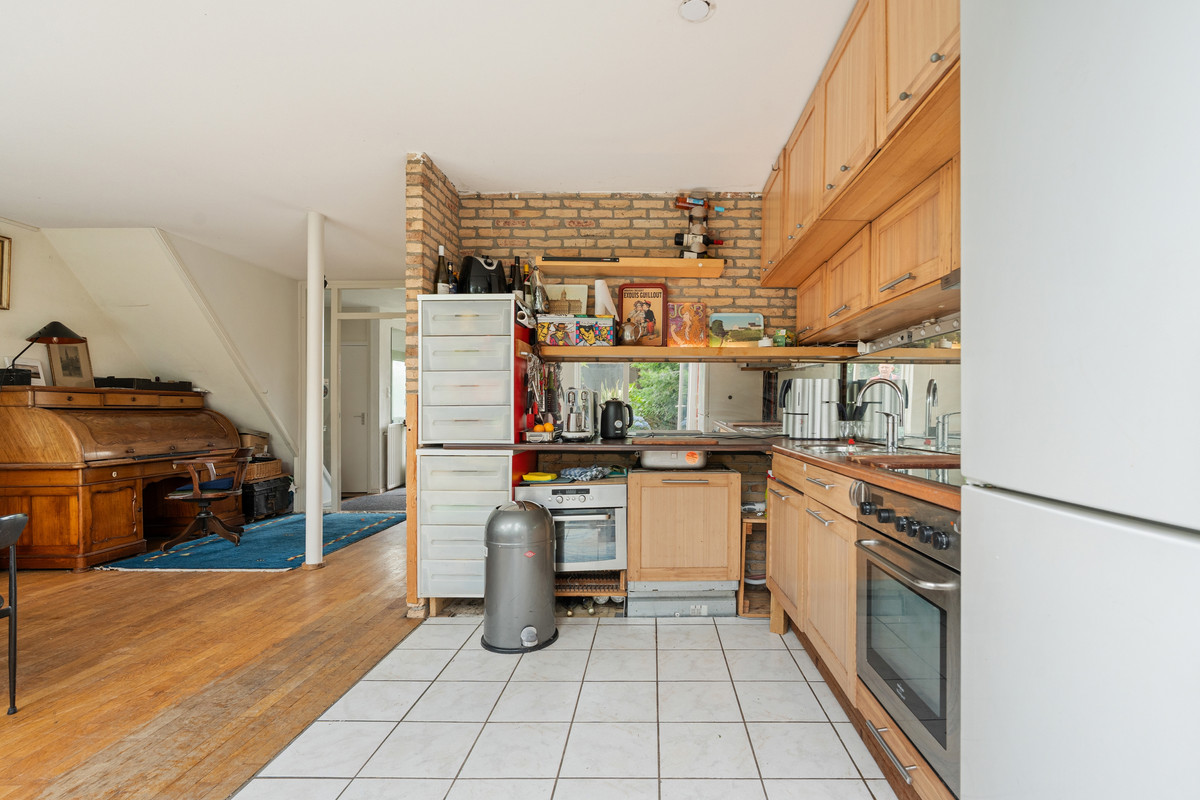 Tussenwoning te koop: Bateweg 46, Woubrugge