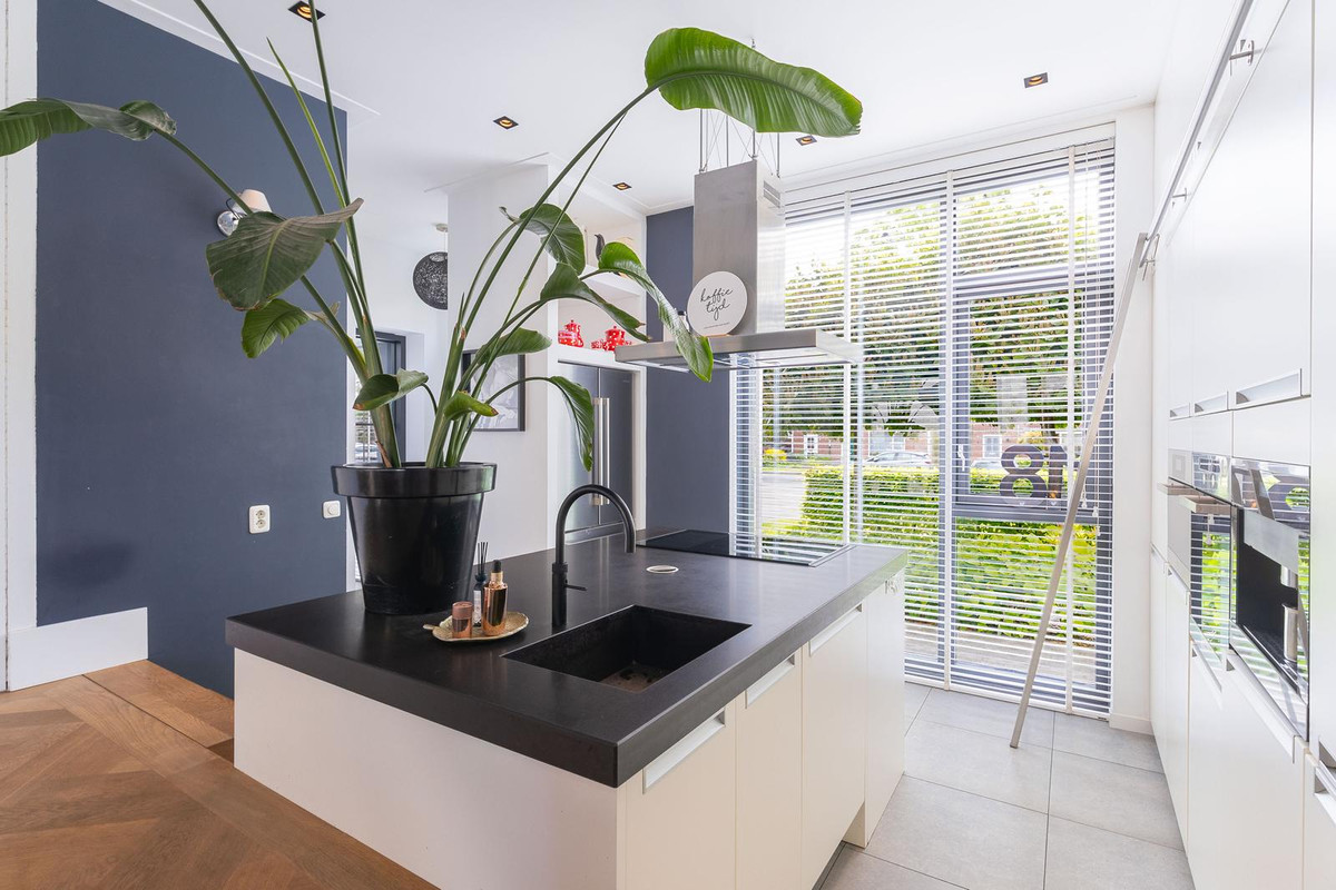 Hoekwoning te koop: Wabenstraat 18, Hoorn