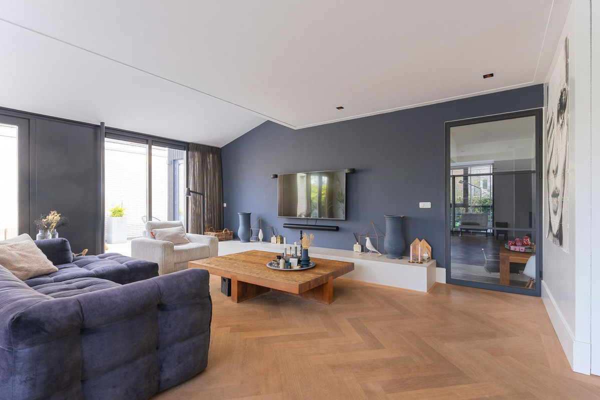 Hoekwoning te koop: Wabenstraat 18, Hoorn