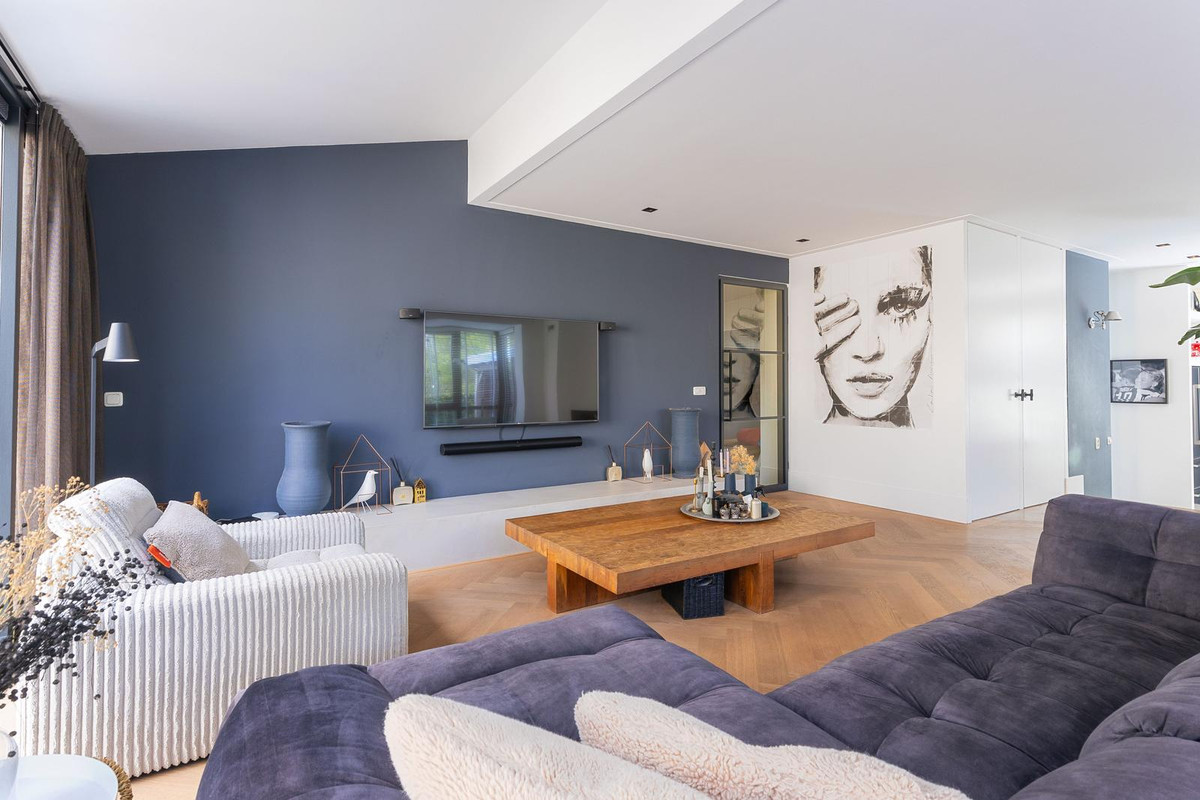 Hoekwoning te koop: Wabenstraat 18, Hoorn
