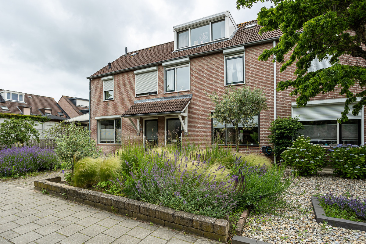 Tussenwoning te koop: Kerkpad 8, Groesbeek